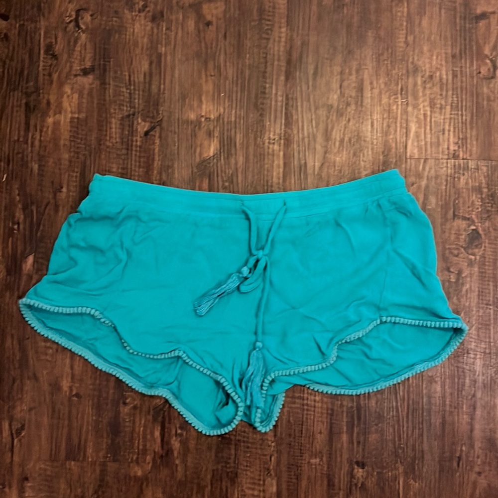 Me to we. L. Swim cover shorts